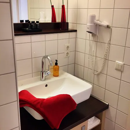 Quartier M Aparthotel 5*